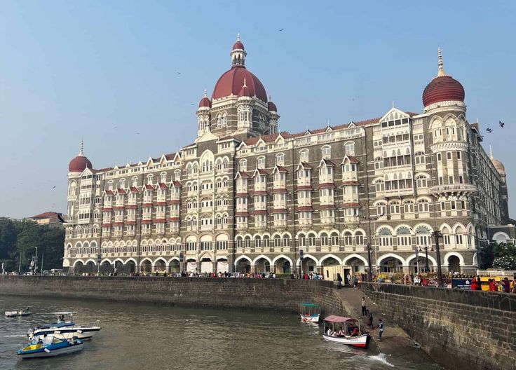 Famous Places in Mumbai