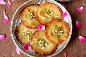 Malpua Recipe with Rabri - How to make Malpua - Sweet Dishes Recipes
